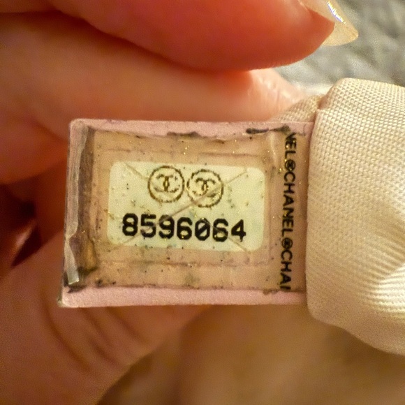 CHANEL Travel Line Pink Tote Bag - Picture 16 of 16